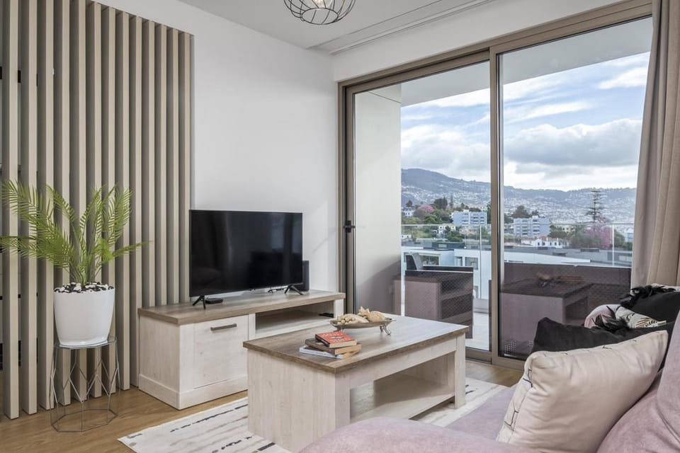Inner City by Homie Apartment in Funchal