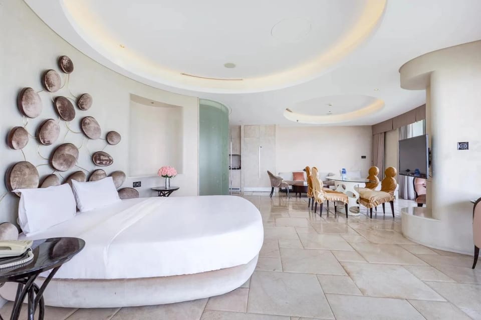 Sanya Romantic Journey Sea Resort & Spa Apartment hotel in Sanya