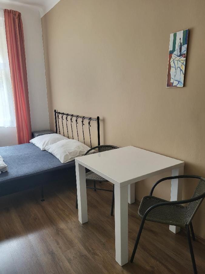 Pension Sunflower Apartment in Prague