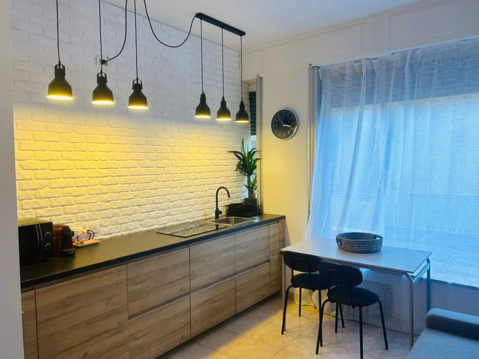 Kitchen or kitchenette, Living room, Dining area