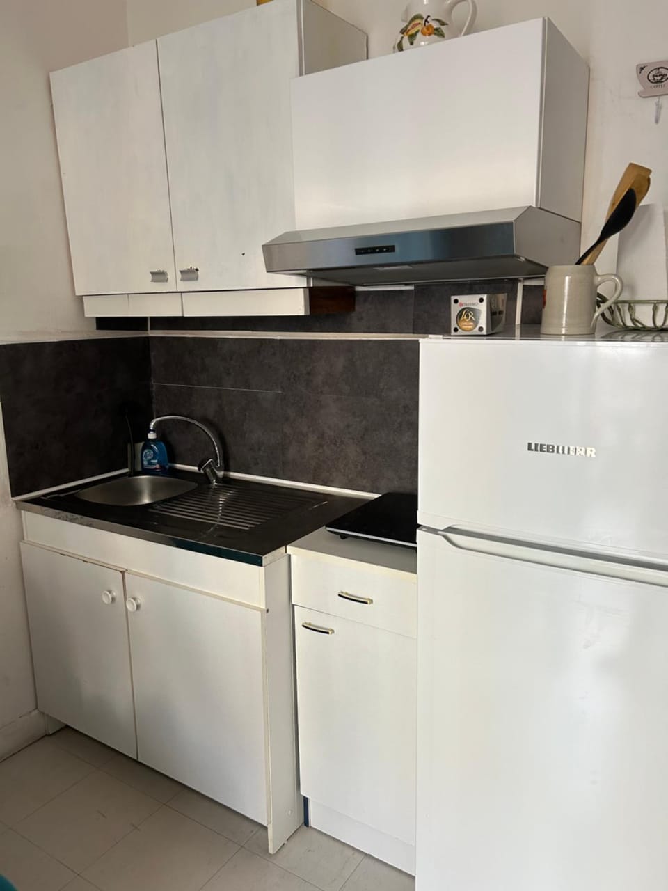 Kitchen or kitchenette, stove