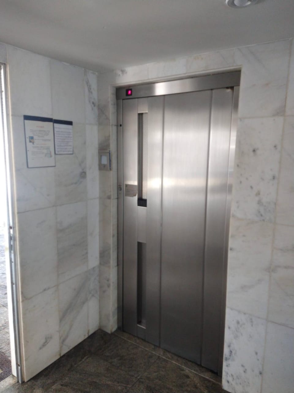 elevator