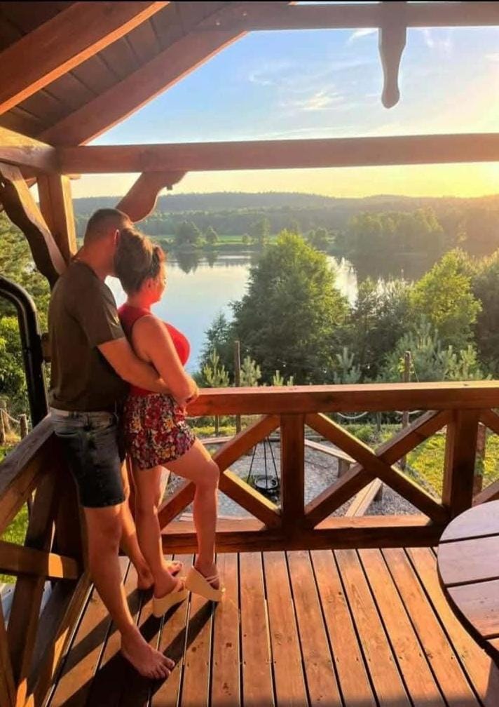 Day, People, Natural landscape, View (from property/room), Balcony/Terrace, Guests, Lake view
