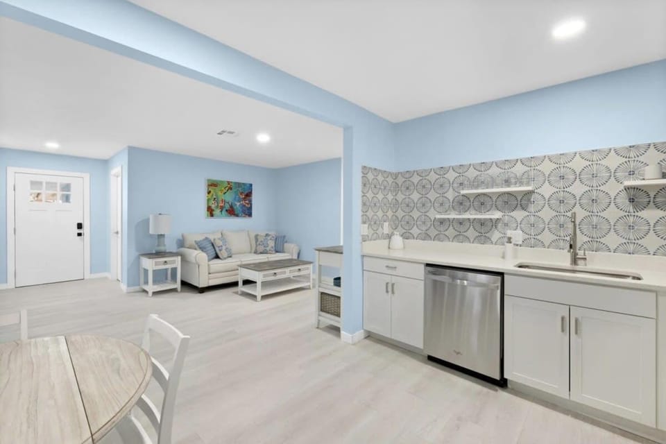Stunning Newly Renovated River District Residence House in Fort Myers