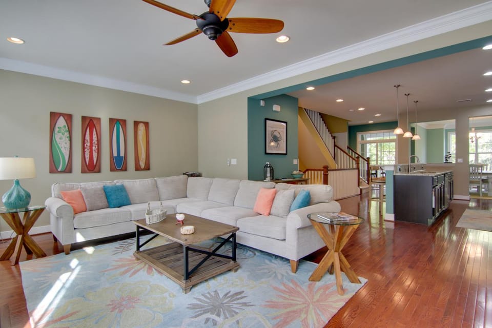 6 Mi to Rehoboth Beach: Townhome w/ Pool Access! House in Sussex County
