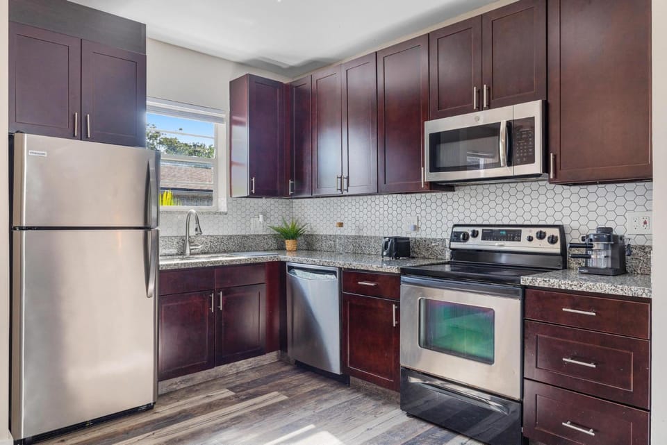 Lauderdale Bliss - Mins to Las Olas & Beach Apartment in Fort Lauderdale