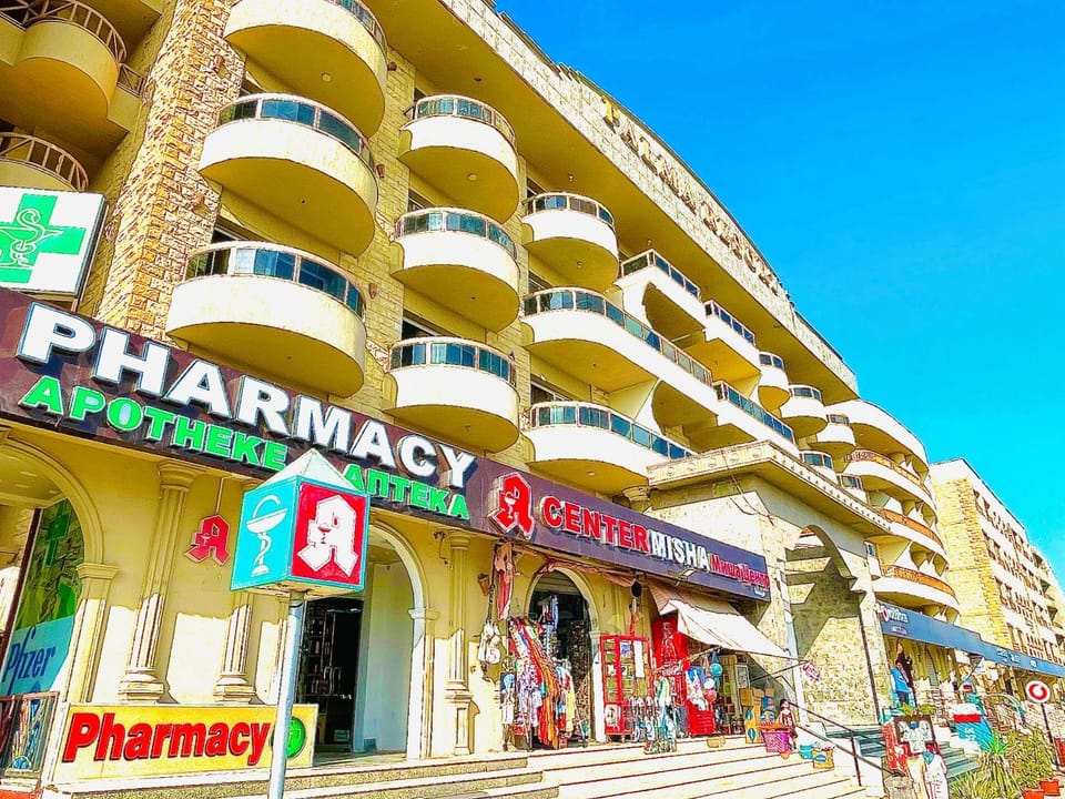 Top floor premier view chalet in Red sea Hurghada Apartment hotel in Hurghada