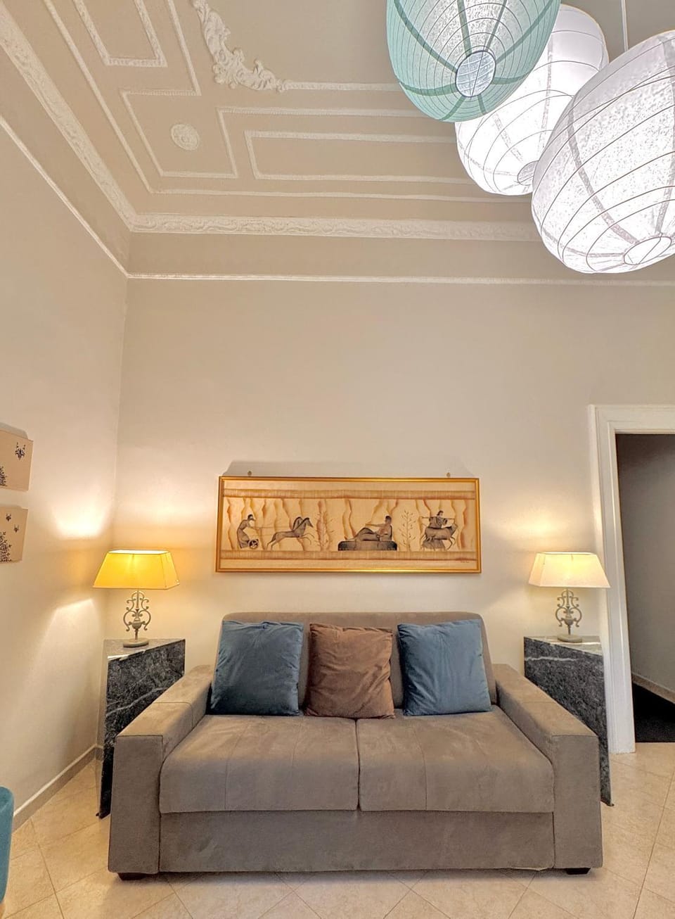 Living room, Seating area