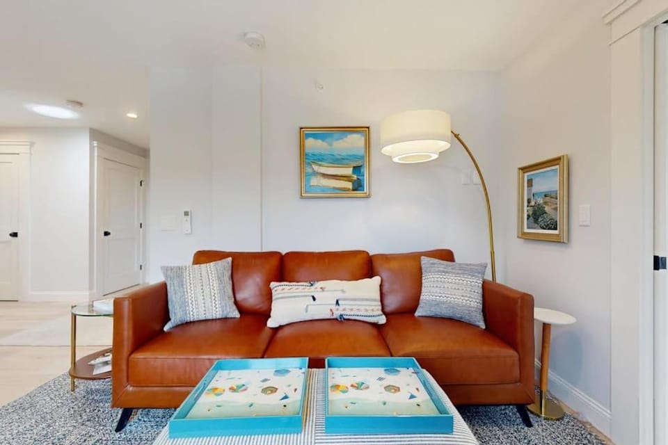 Fun in the Sun Apartment in Provincetown