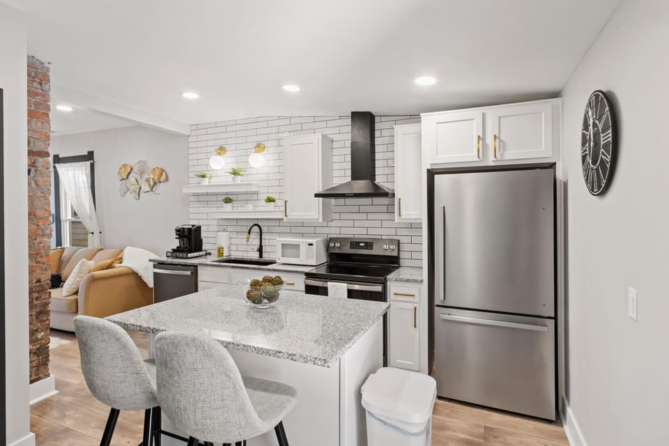 Workfriendly home with priv yard, near downtown House in Jeffersonville