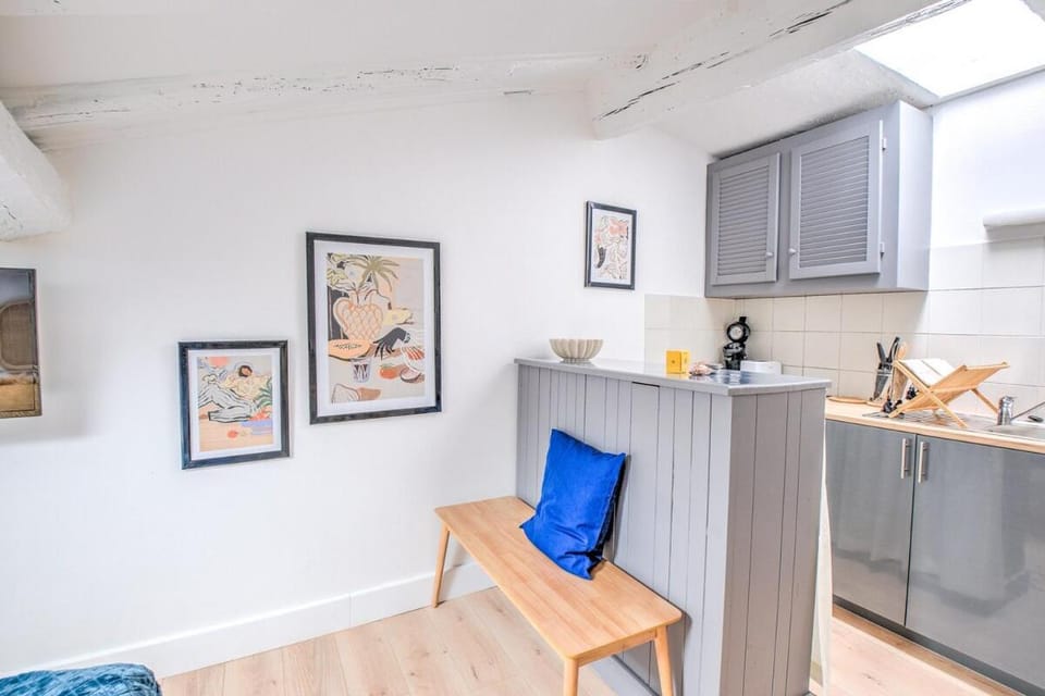 L'atelier des Augustins Apartment in Nouvelle-Aquitaine