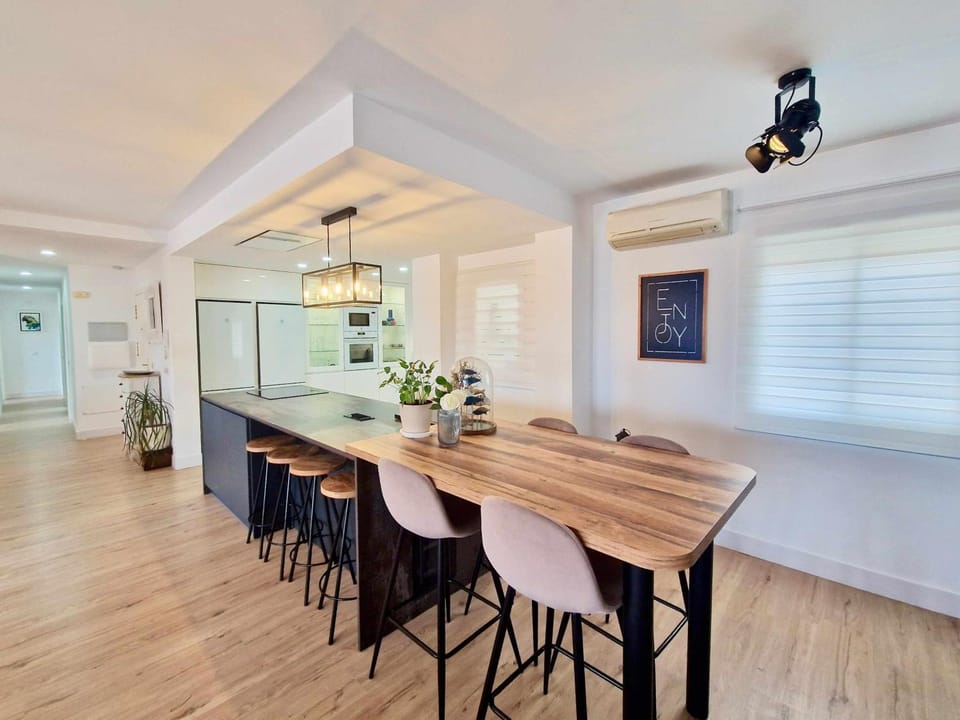 SR Luxury Penthouse Torremolinos Apartment in Torremolinos