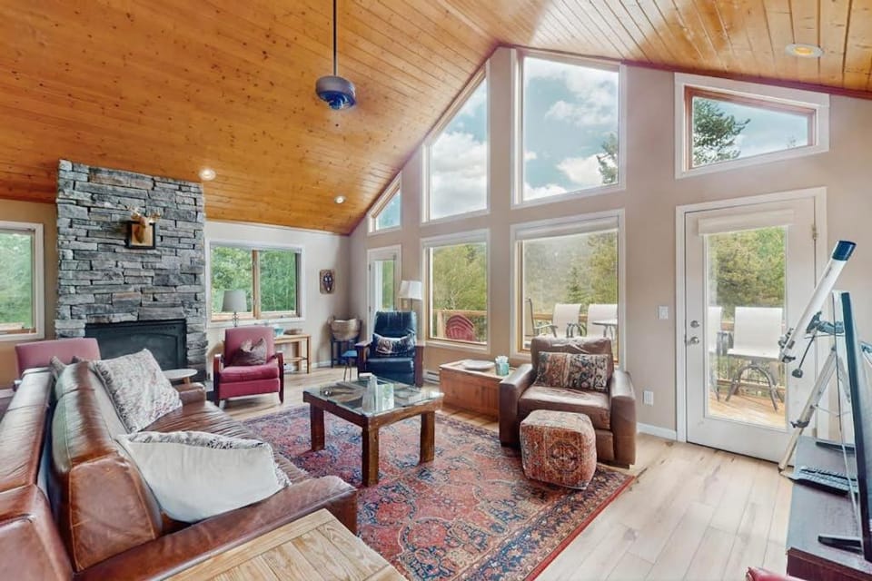 Ski Retreat House in Park County