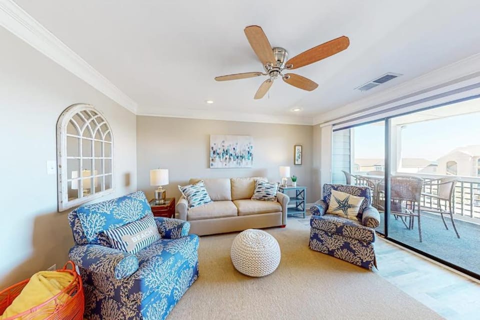 Hook Wine and Sinker Apartment in Surfside Beach