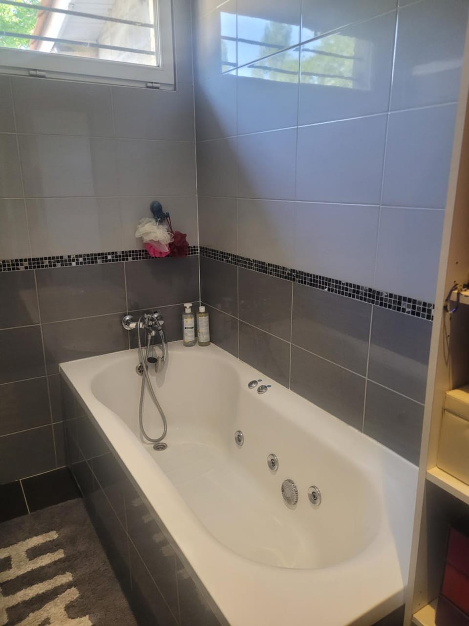 Bathroom, Bath