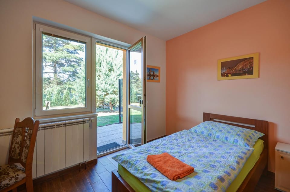 Garden, Bedroom, Garden view, Lake view