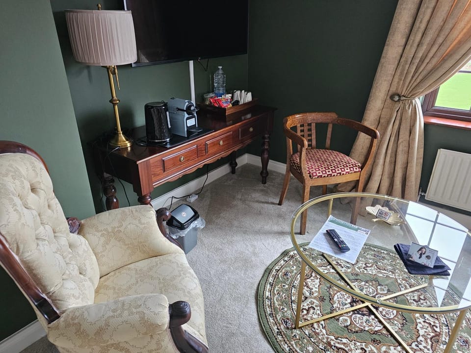 Oak House Laois B&B Bed and Breakfast in Ireland