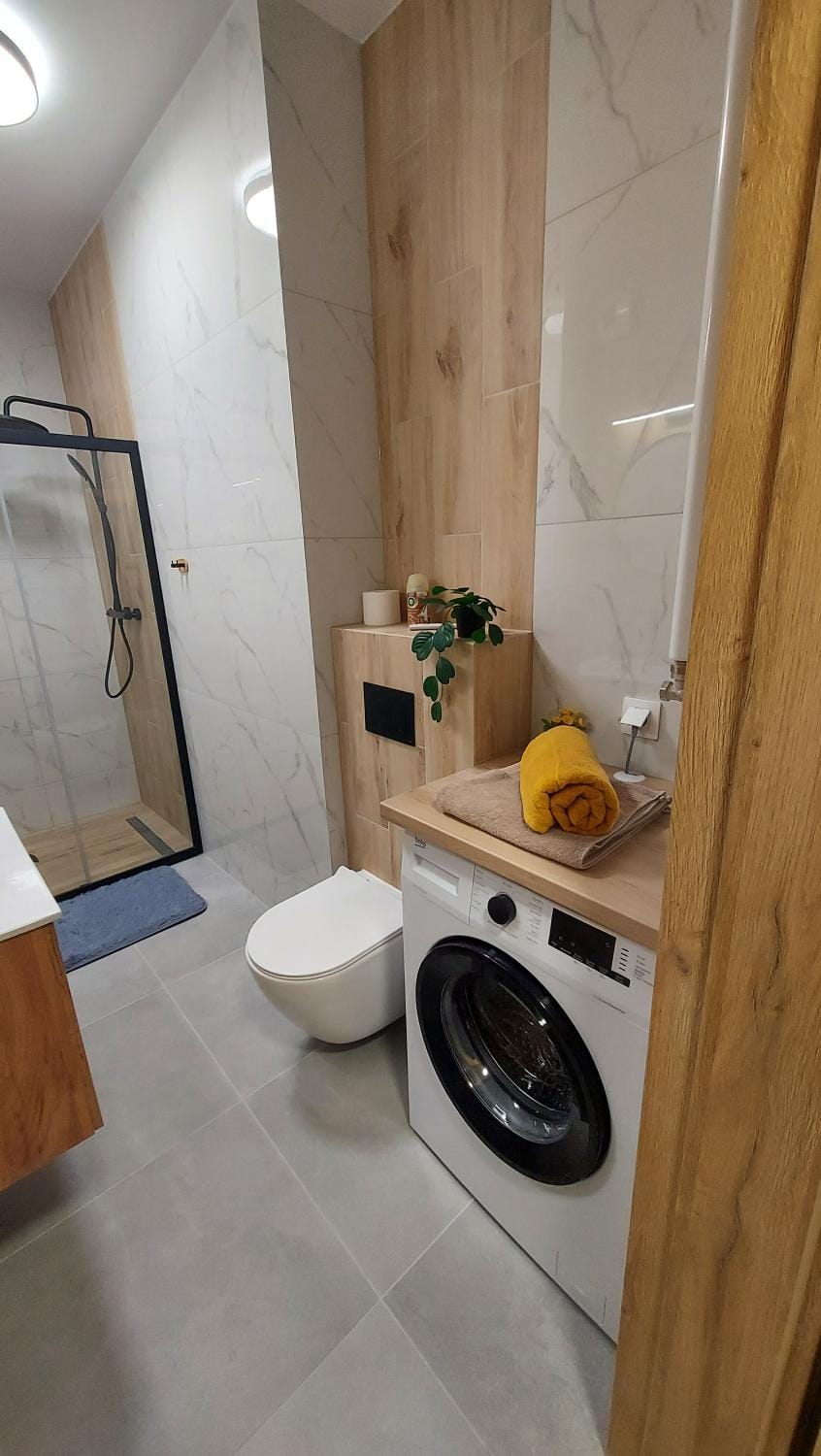 Bathroom, washing machine