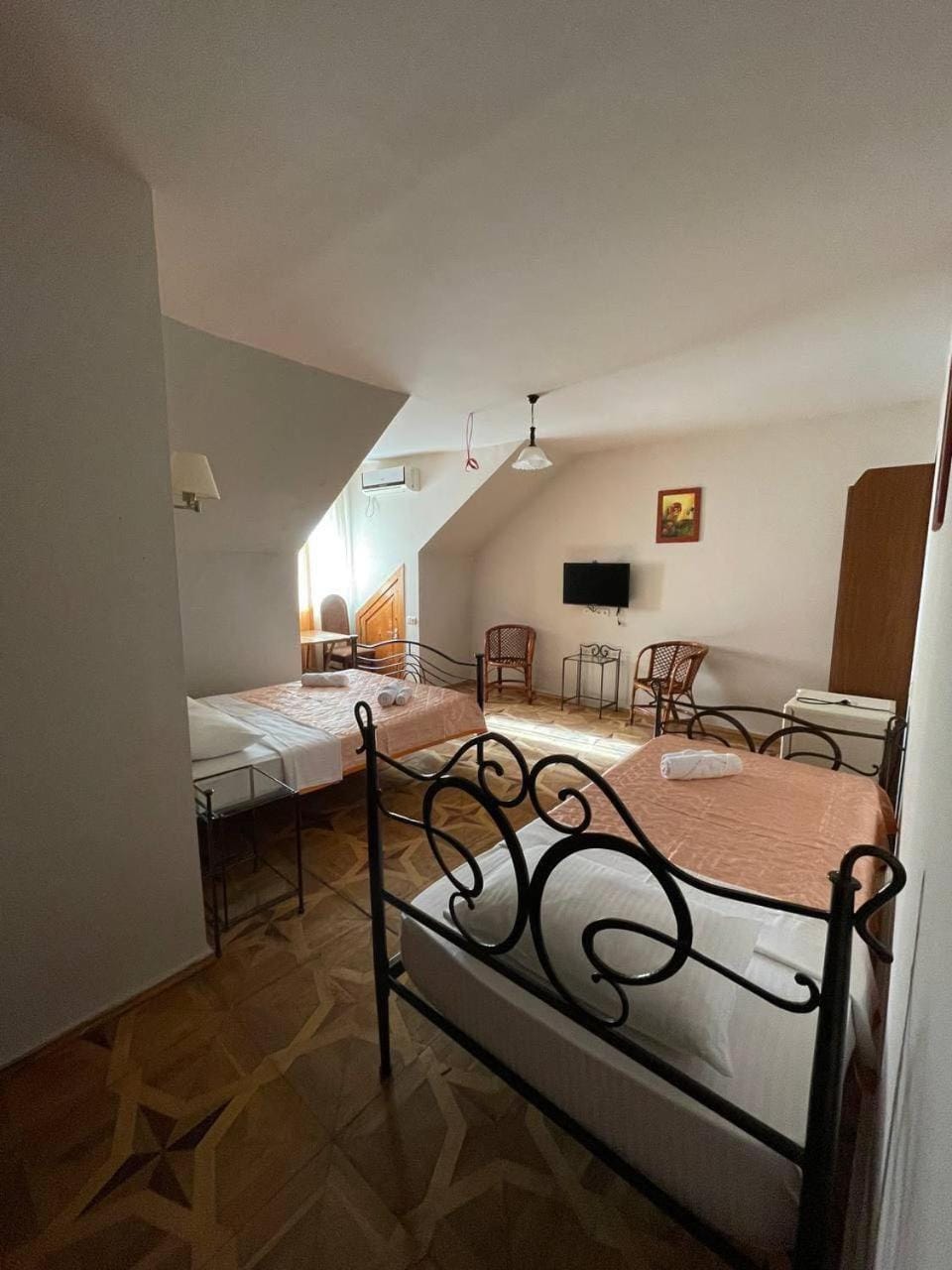 Photo of the whole room