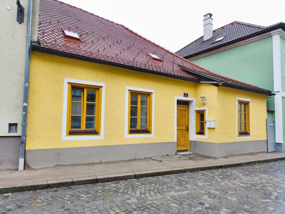 Property building, Street view