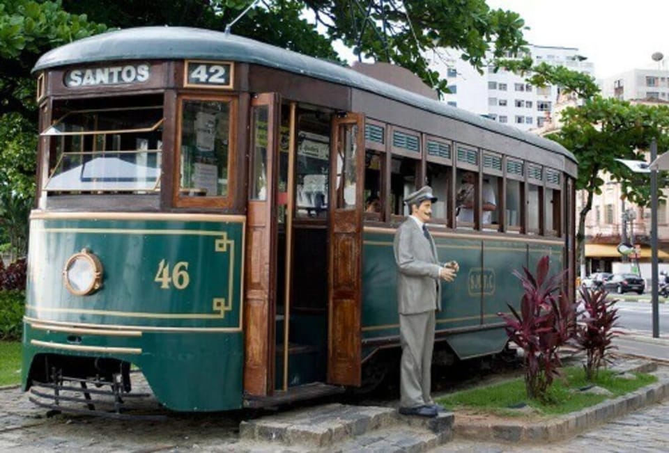 Ótimo APTO-Uma Quadra da Praia no bairro do Boqueirão em Santos Apartment in Santos