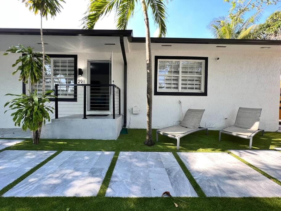 Stylish 3/2 centrally located! Apartment in Miami