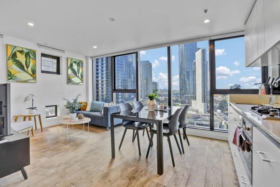 'Habitat' - Premium Southbank Apt with a View Apartment in Southbank