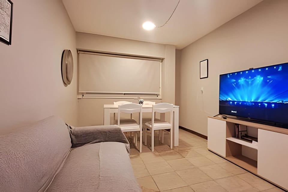 TV and multimedia, Dining area