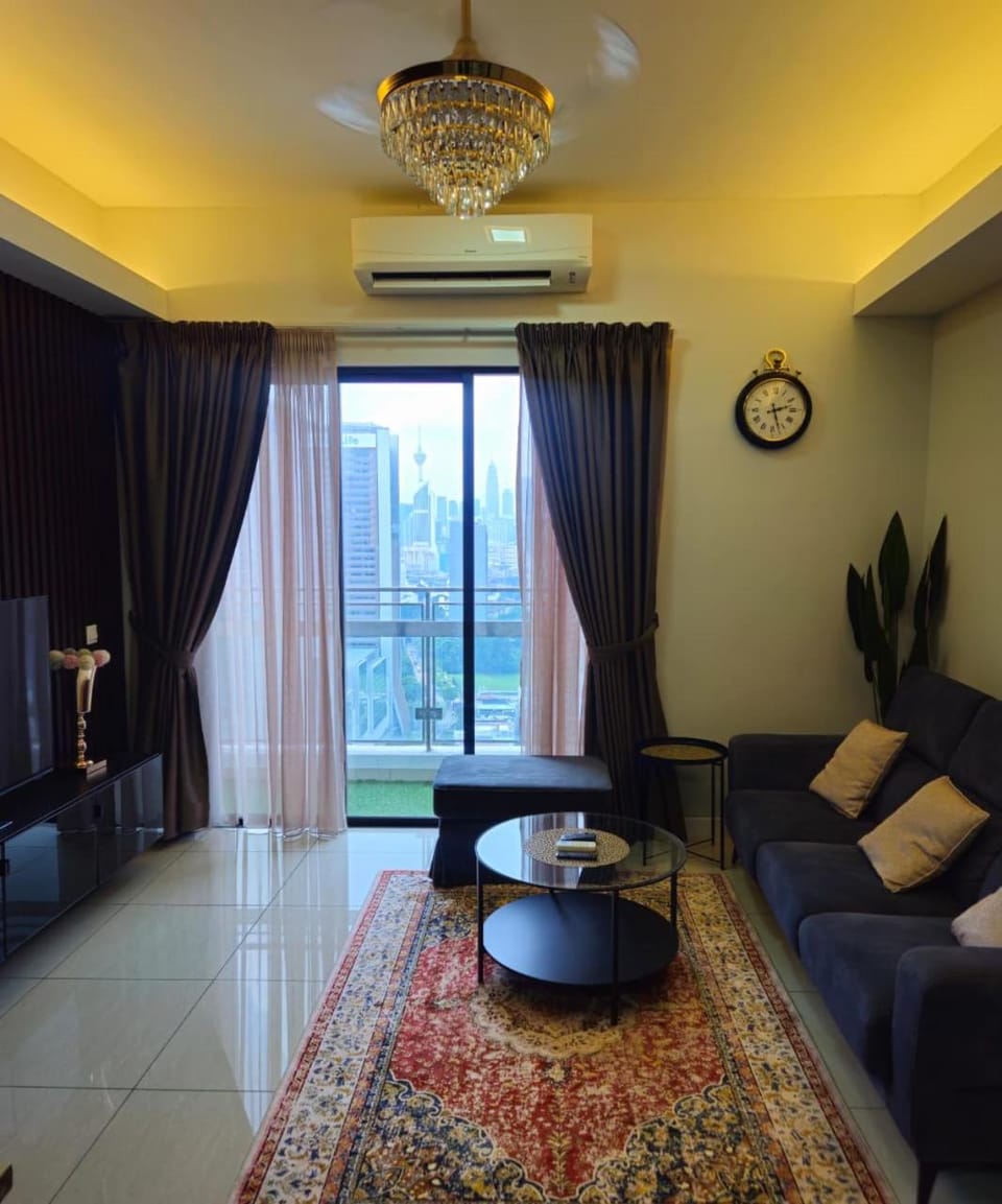 Sentral Suites Kuala Lumpur By Leyla-Entire 3BR Apartment in Federal Territory of Kuala Lumpur