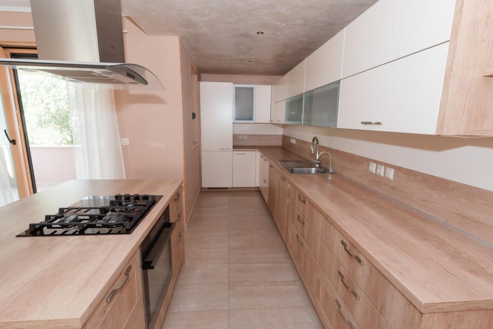 Kitchen or kitchenette, stove