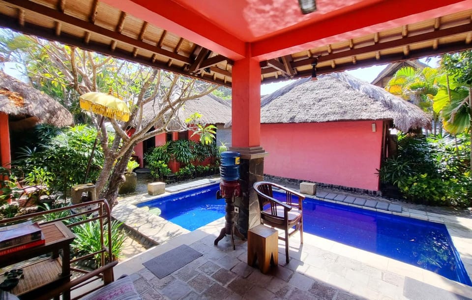 Garden, Swimming pool