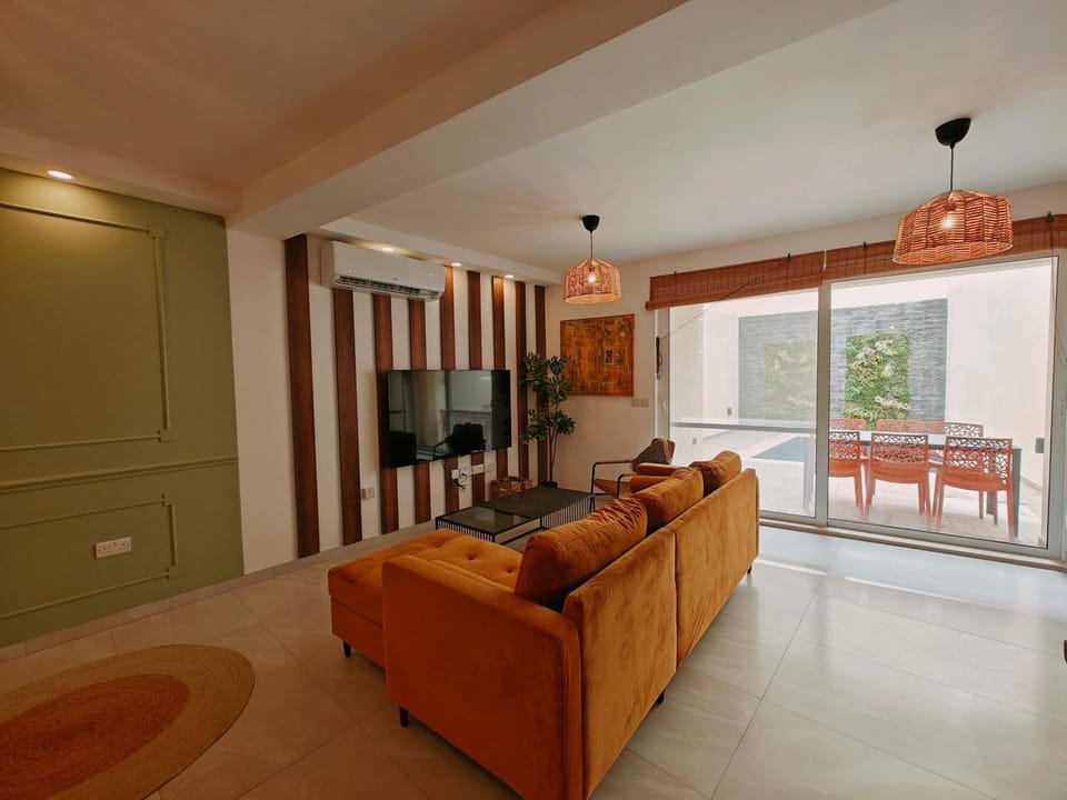 TV and multimedia, Living room, air conditioner