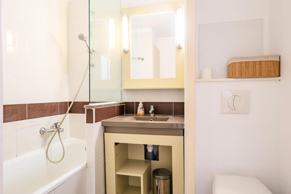 Toilet, Bathroom, kitchen