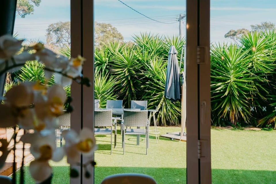The Starfish Cottage - 250m to bay beach House in Melbourne