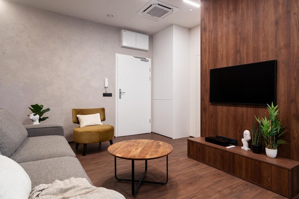 Living room, Seating area, air conditioner