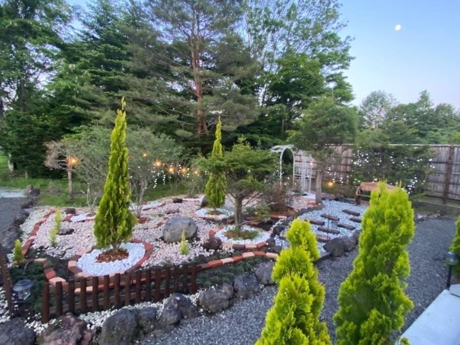 一度だけでも体験してほしいイエローシーダーハンドカットカナディアンログハウス Villa in Karuizawa