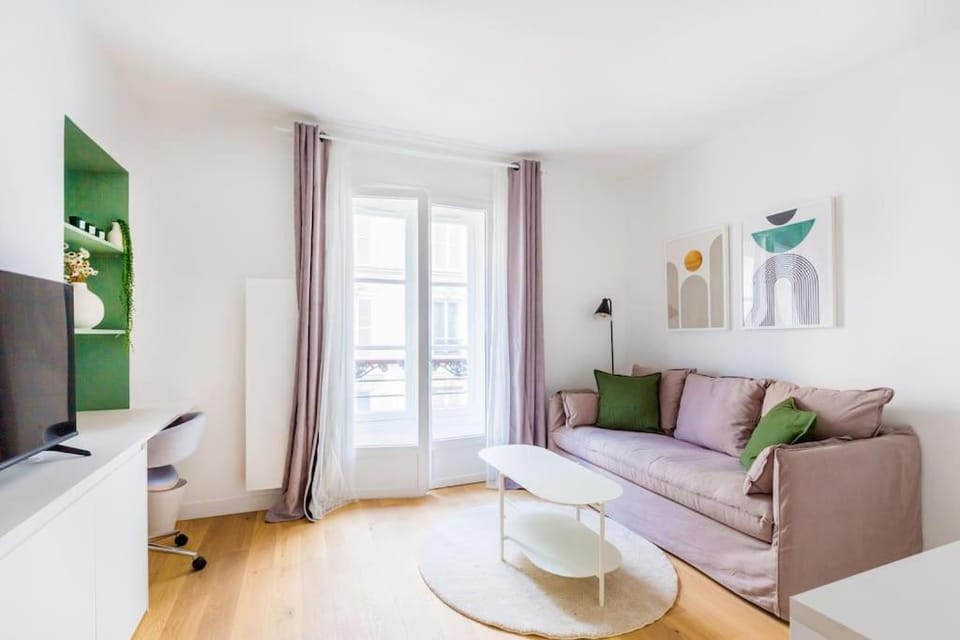 Perle des Champs-Elysées - Bail Mobilité Apartment in Paris