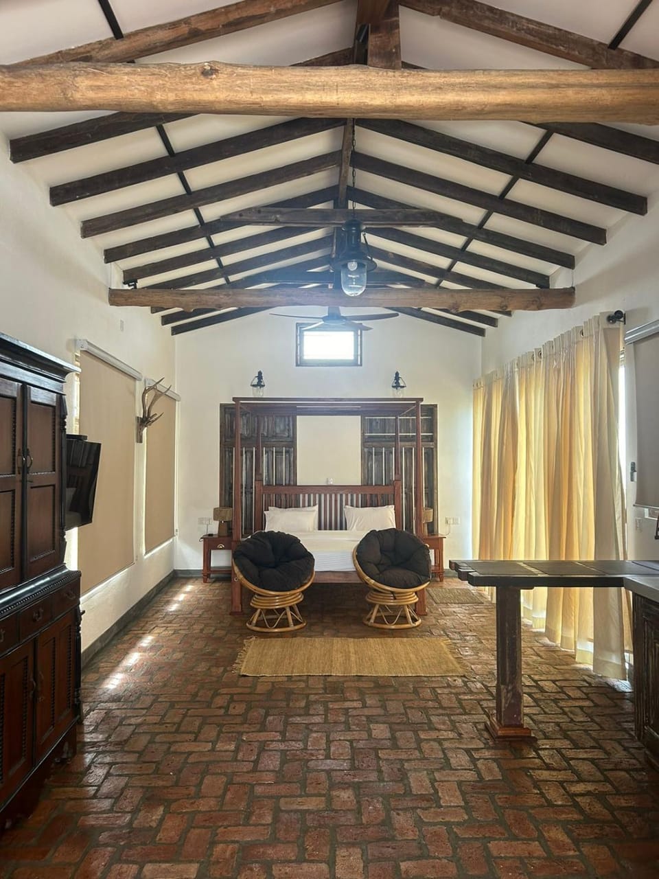 Living room, Bedroom