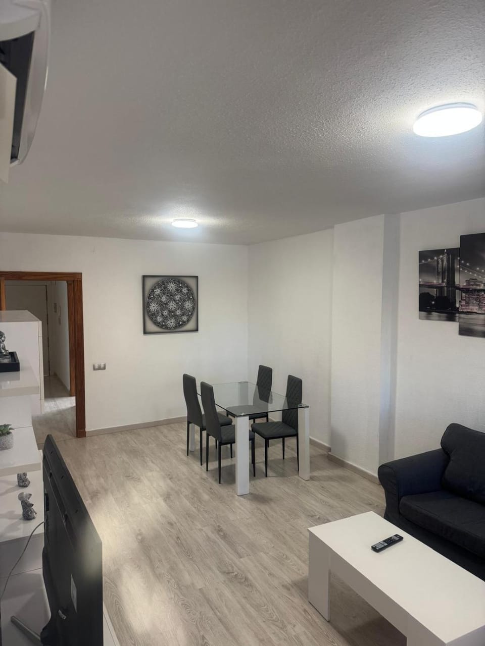Living room, Lounge or bar