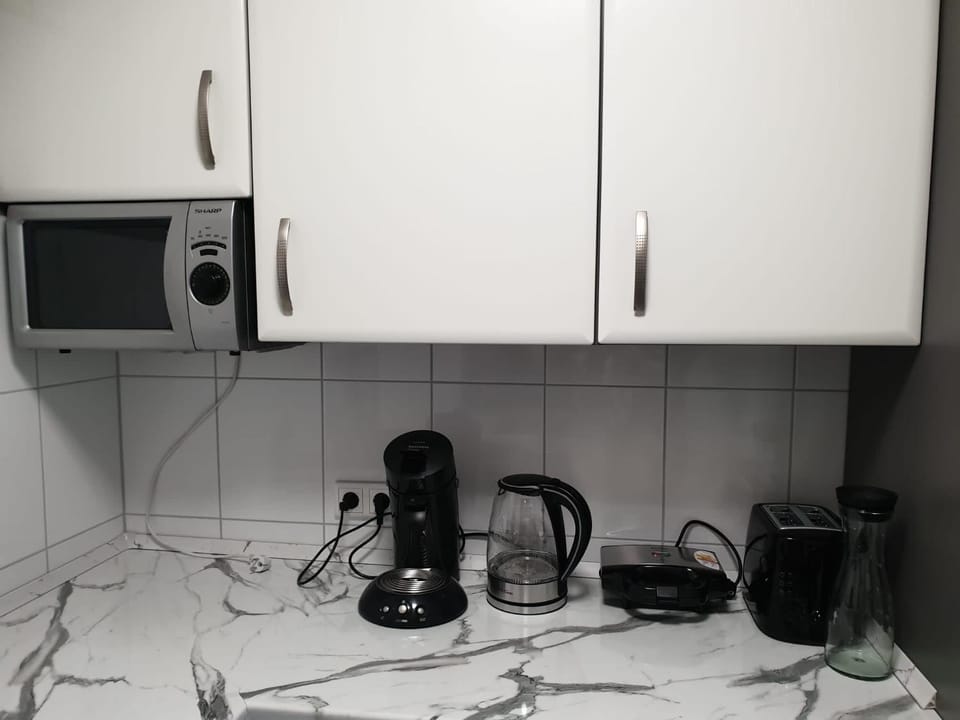 Coffee/tea facilities, Kitchen or kitchenette, minibar, toaster