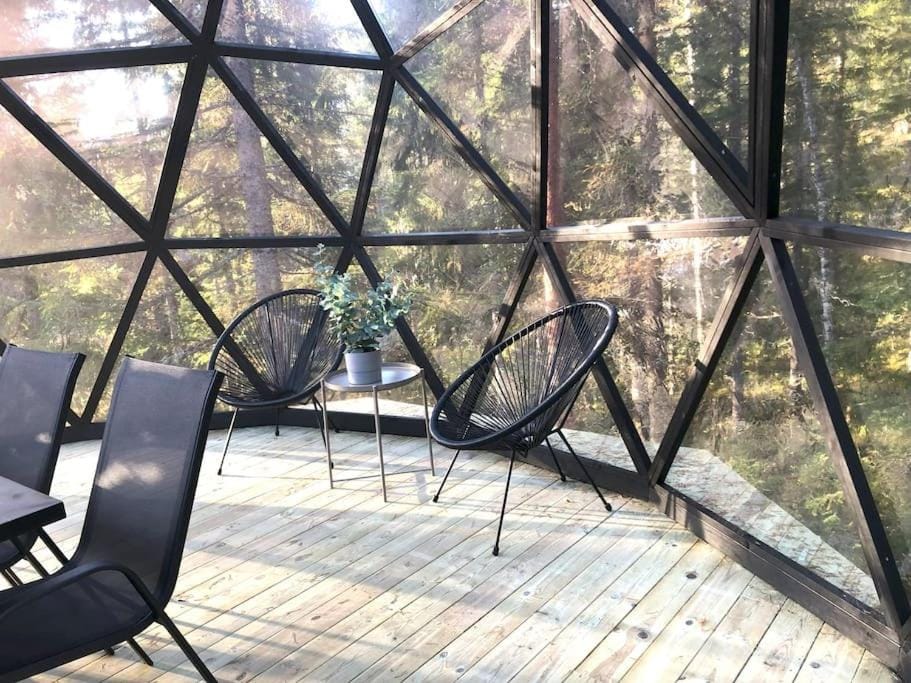 Furukrona - Private Glass Dome, Sauna and Hot Tub! House in Innlandet