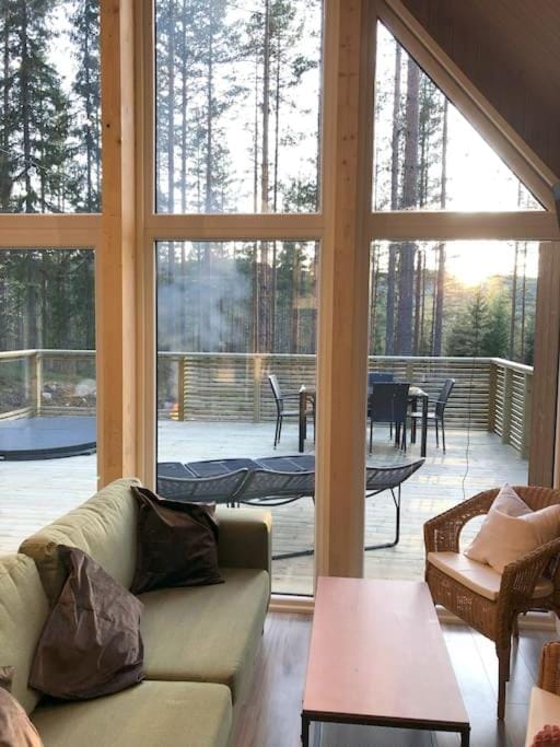 Furukrona - Private Glass Dome, Sauna and Hot Tub! House in Innlandet