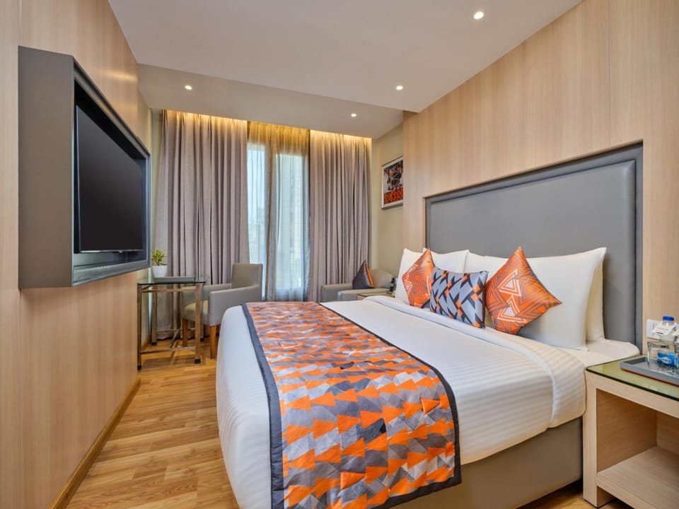 Communal lounge/ TV room, Bed, TV and multimedia, hair dresser
