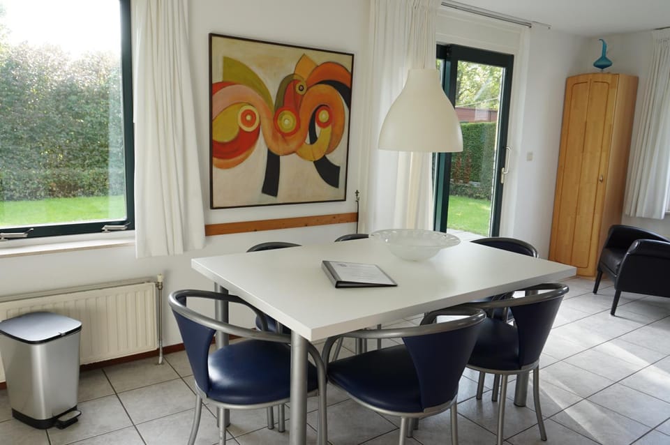 Dining area, Garden view