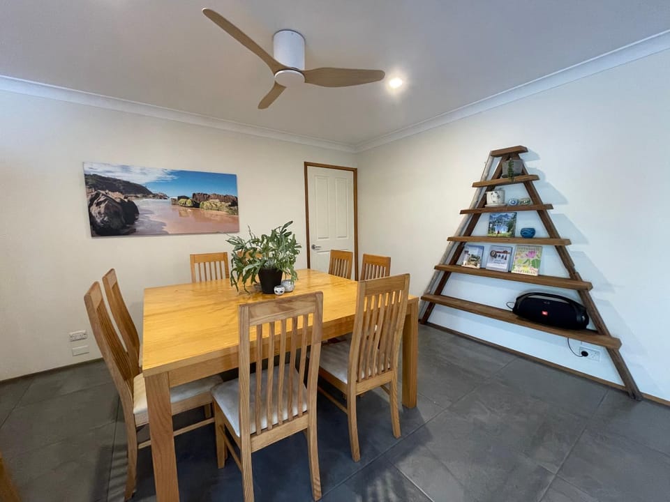 Coastal Garden Escape - Spa - Pizza oven House in Moruya