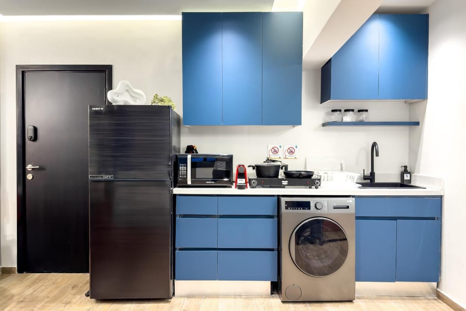 The 2 BDR Sapphire Condo 5 min to CAI Airport Apartment in Cairo Governorate
