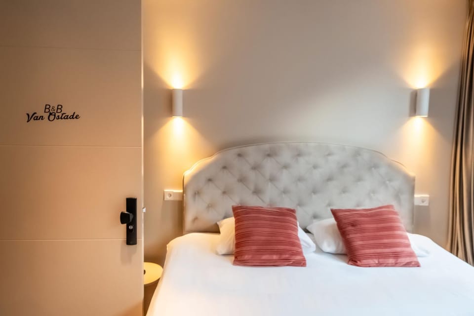 Renovated Parkside Gem - 2 person studio in the Pijp Bed and Breakfast in Amsterdam