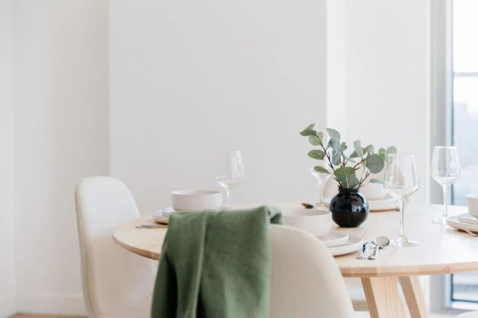 A Cozy Apt with City Views Near Crown Casino Apartment in Southbank