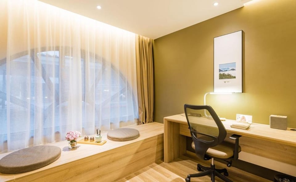 Atour Hotel Hangzhou West Lake Cultural Plaza Shangtang Road Hotel in Hangzhou