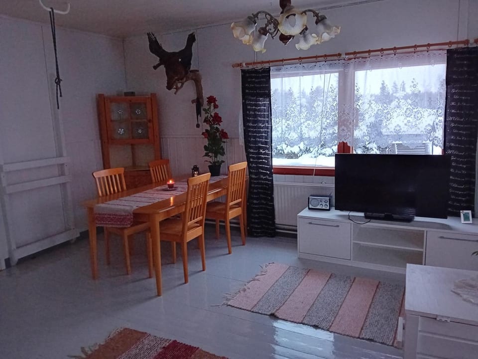 Kamchanod Resort Otermajärvi Vaala Oulu Chalet in Finland